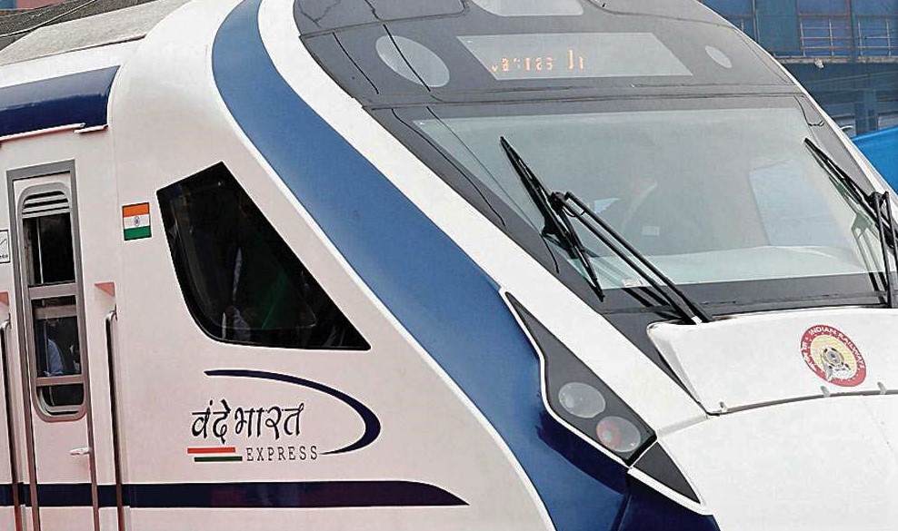 Vande Bharat Express between Gandhinagar and Mumbai is flagged off by PM Modi