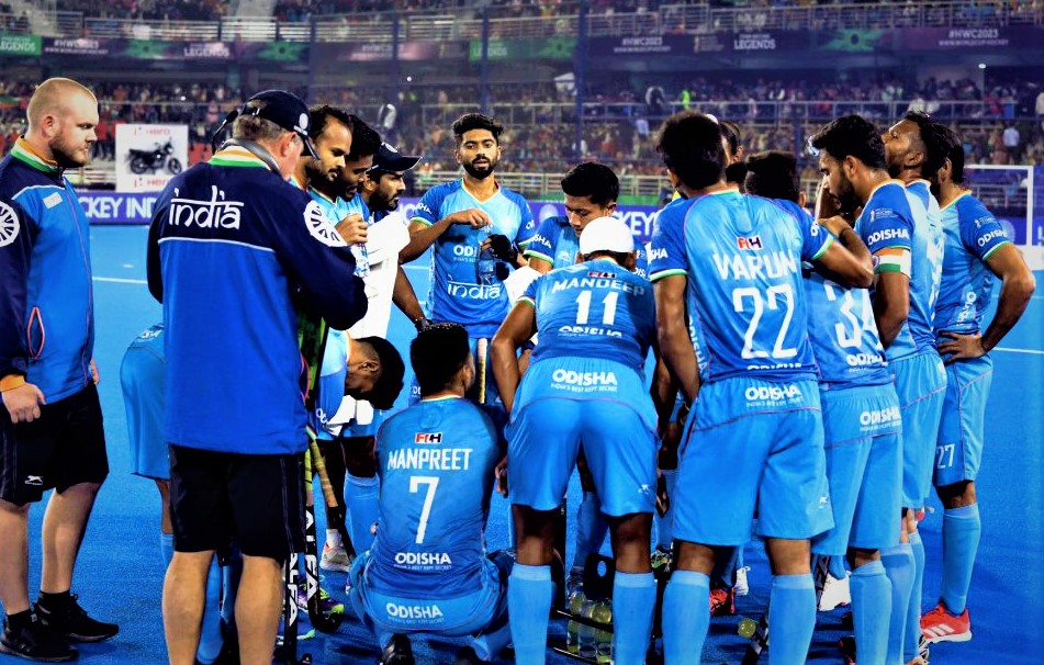 India beat Wales 4-2, but will not go straight through to the quarter-finals